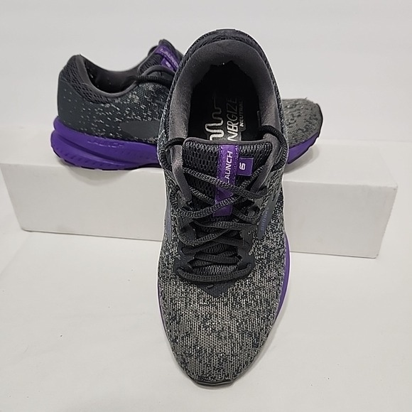 Brooks Women's 6.5 Launch 6 Lightweight Running Shoe - Picture 1 of 5